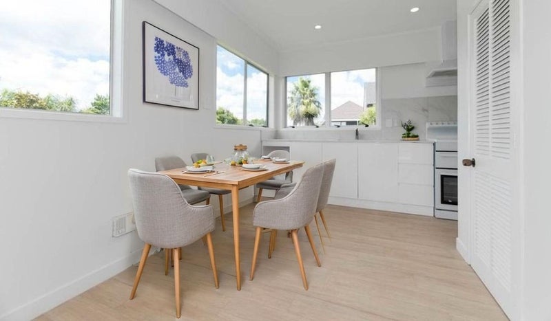 81 Litten Road, Cockle Bay, Auckland - Carousel 2