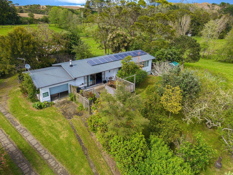118 Trig Road, Helensville - Carousel 2