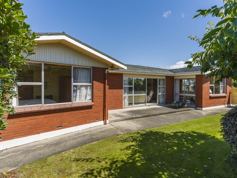 14 Queen Street, Milton - Carousel 1