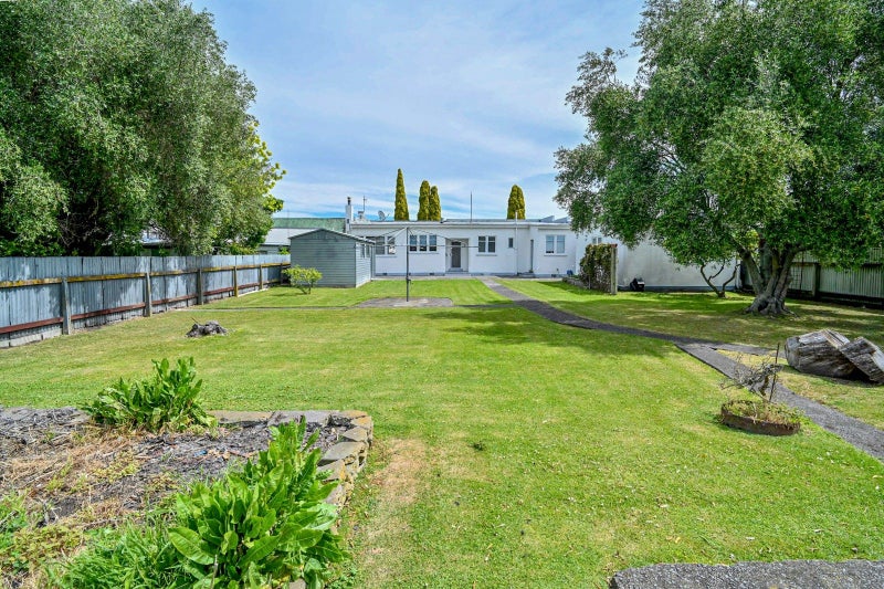 408 Lyndon Road East, Hastings - Carousel 1