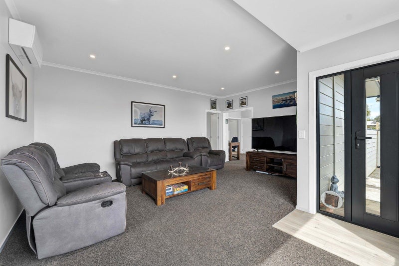 41 Swansea Road, Stratford, Stratford, Taranaki - Carousel 2