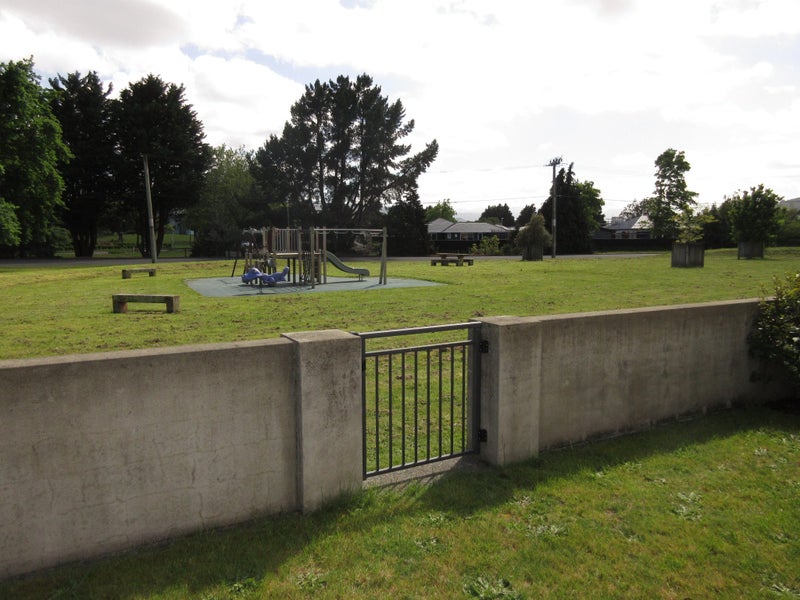 52 Evergreen Crescent, Trentham, Upper Hutt - Carousel 12