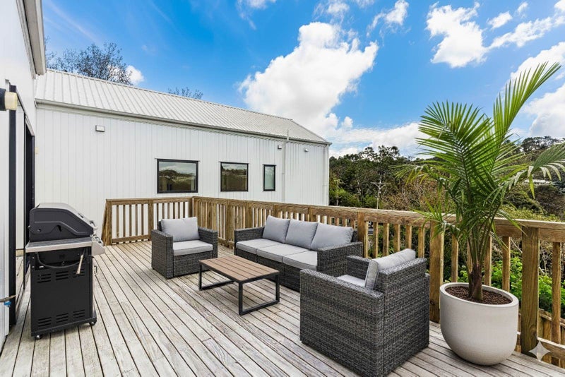 12&12A Blanc Road, Silverdale, Rodney, Auckland - Carousel 1