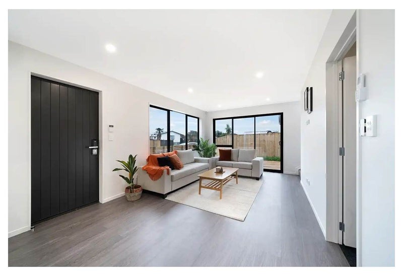 4A Templeton Place, Clendon Park, Auckland - Carousel 2