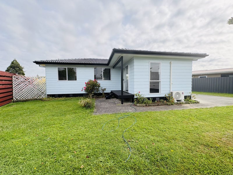 43 Acacia street, Kelvin Grove, Palmerston North, Manawatu / Whanganui - Carousel 1