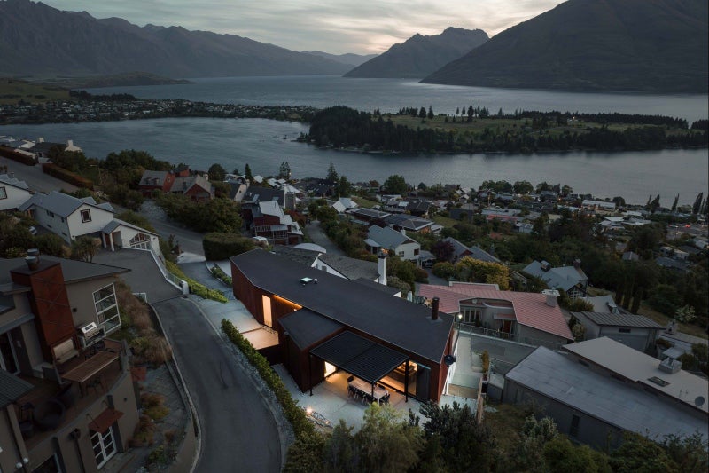 32 Edinburgh Drive, Queenstown - Carousel 2