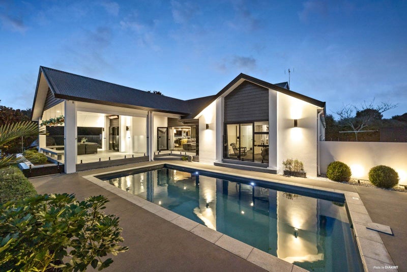 43 Valley Road, Pukekohe, Pukekohe - Carousel 1