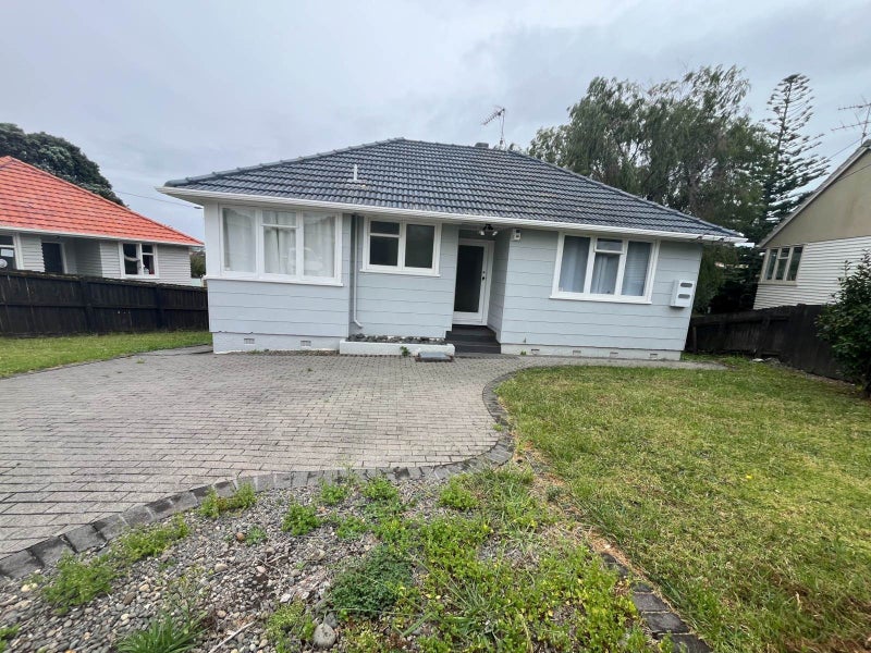 35 Taniwha Street, Wai o Taiki Bay, Auckland - Carousel 12