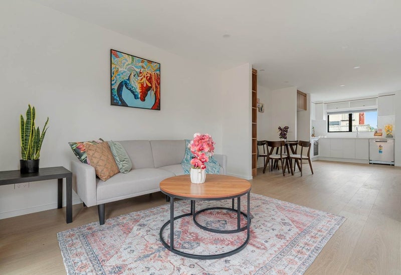 14/32 Tapuwae Way, Mangere Bridge, Manukau City, Auckland - Carousel 2