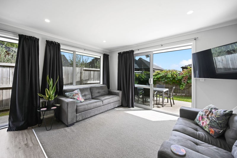 16 Sexton Road, Huntington, Hamilton - Carousel 2