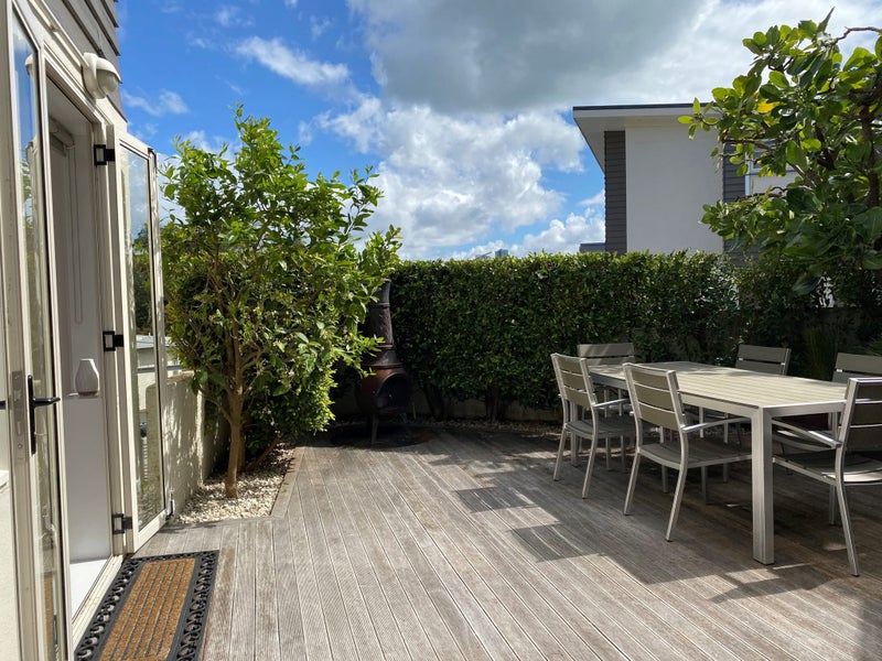 39/27 Birdwood Crescent, Parnell, Auckland - Carousel 1