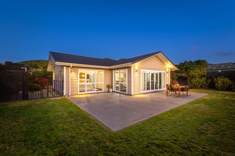 2 Bluewater Place, Paraparaumu - Carousel 2