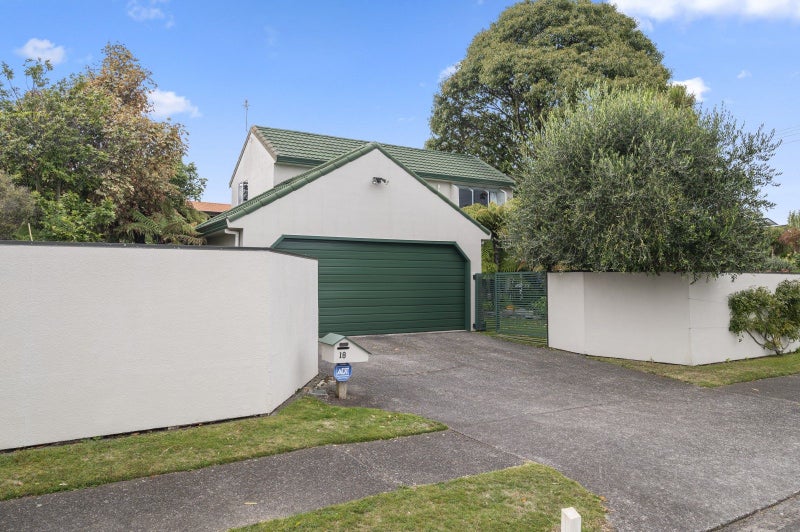 18 Hilden Place, Hilltop, Taupo - Carousel 2