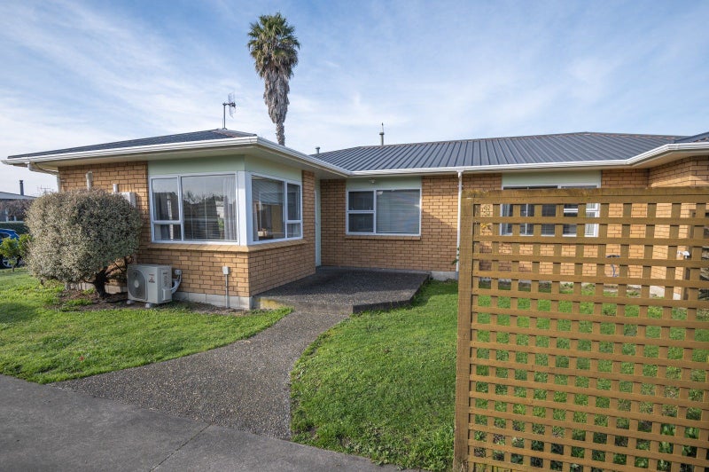 809A Queen Street East, Parkvale, Hastings - Carousel 1
