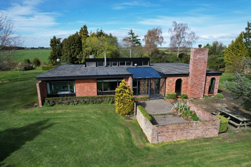 266 Winton Hedgehope Highway, Winton, Winton - Carousel 1