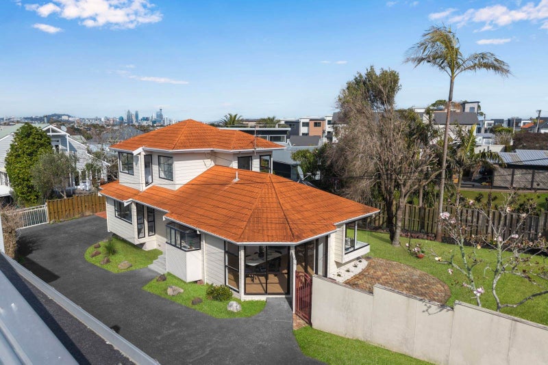 1/43 Williamson Avenue, Belmont, Auckland - Carousel 2