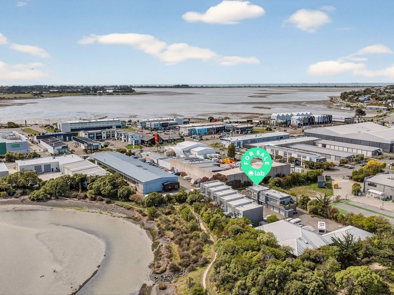 8/8A Settlers Crescent, Ferrymead, Christchurch - Carousel 26