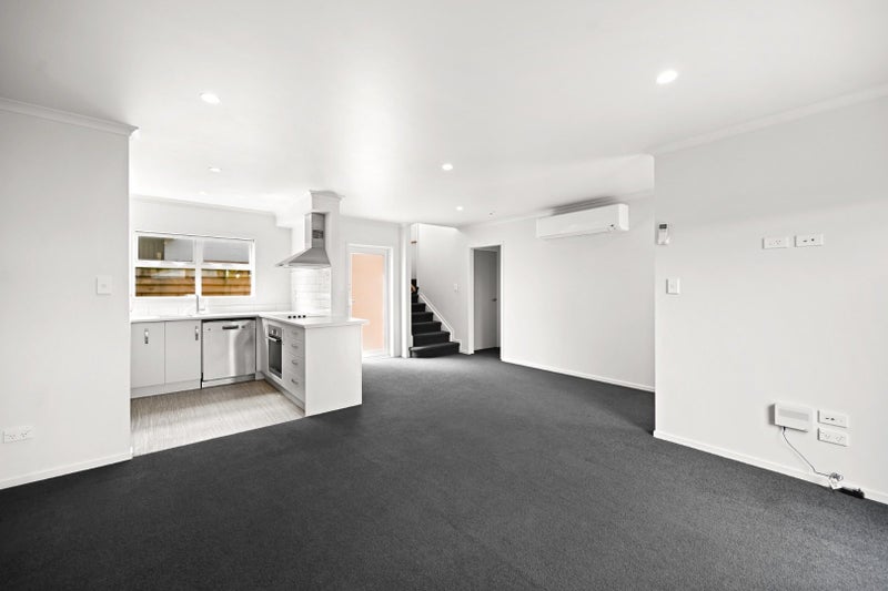 8/157 Ulster Street, Whitiora, Hamilton, Waikato - Carousel 2