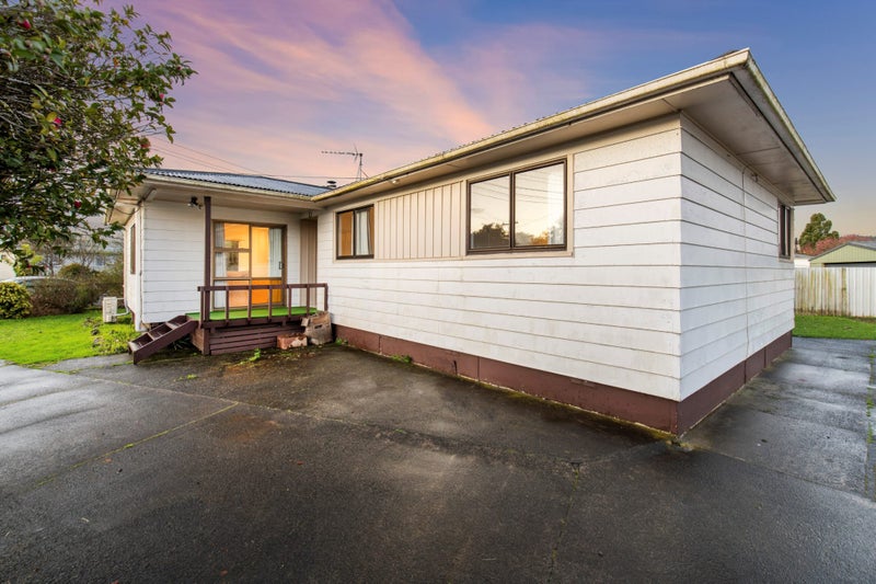 Property Valuation for 24 Resolute Way, Papakura, Papakura, Auckland