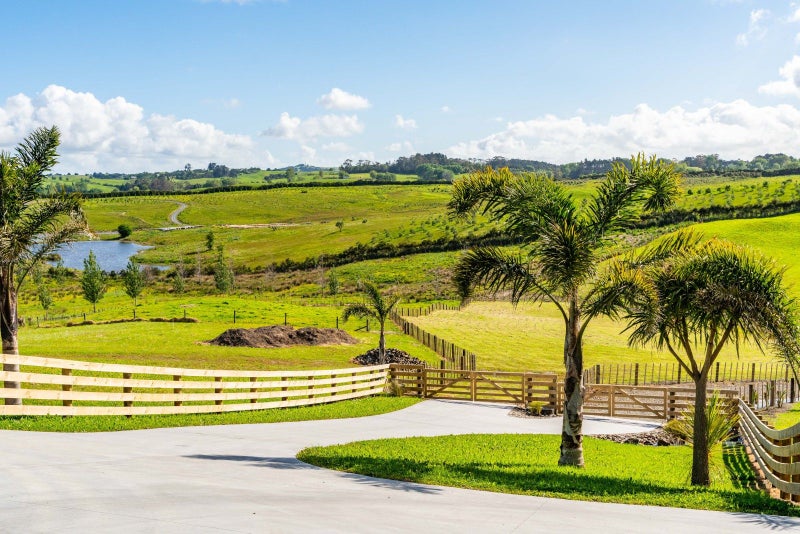 20B Valley View Lane, Hakaru, Kaiwaka - Carousel 1