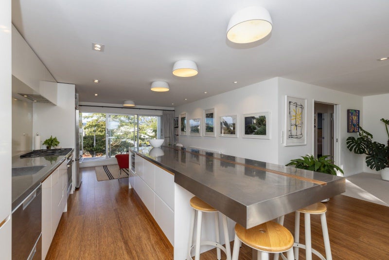 5 Wharemauku Road, Raumati Beach, Paraparaumu - Carousel 1