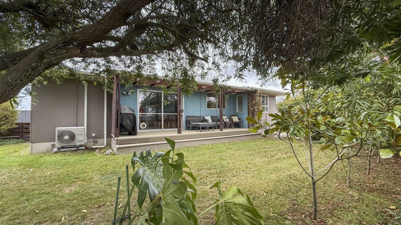 206 Chatham Road, Flaxmere, Hastings - Carousel 1