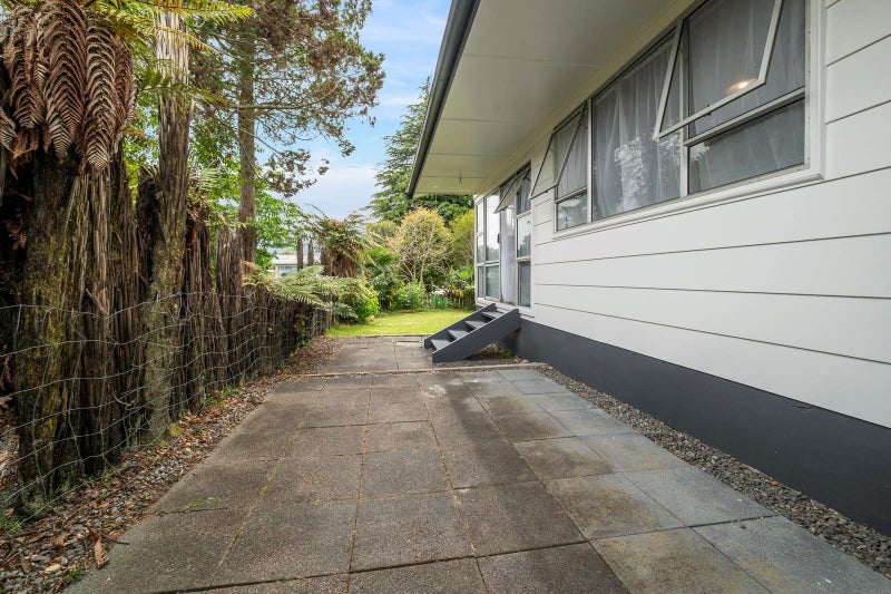 45 Collie Drive, Pukehangi, Rotorua - Carousel 2