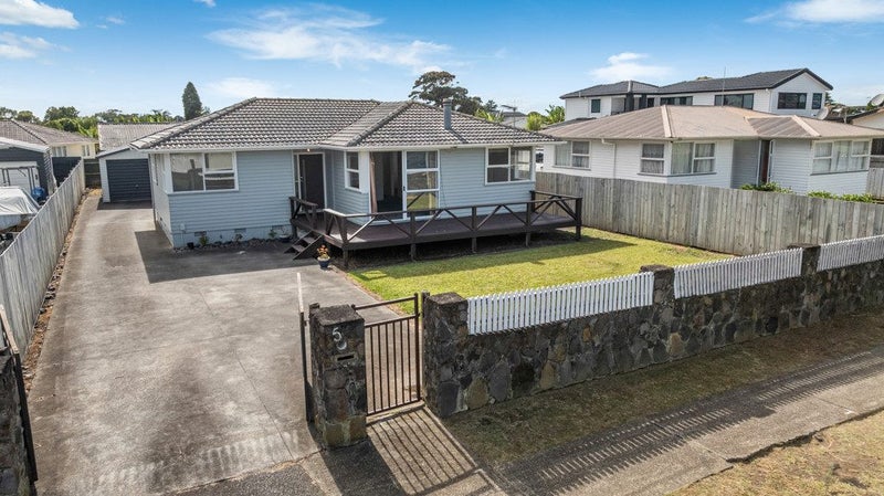 5 Convair Crescent, Mangere, Auckland - Carousel 19