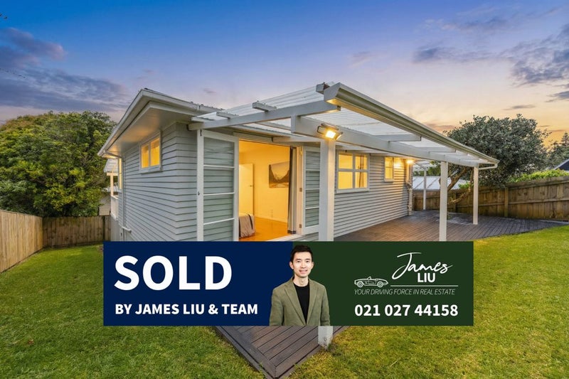 2/13 Tilden Avenue, Hillcrest, Auckland - Carousel 1