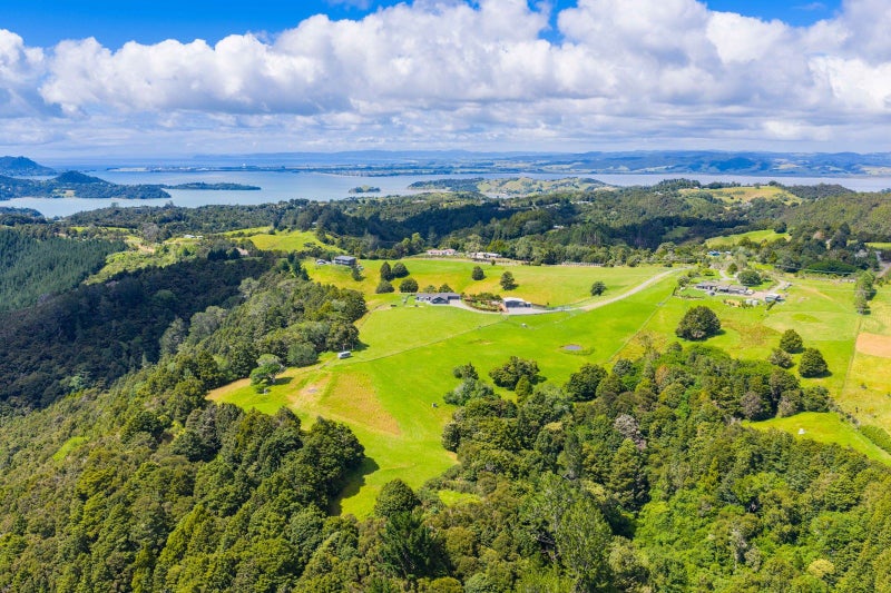 308 Owhiwa Road, Onerahi - Carousel 29
