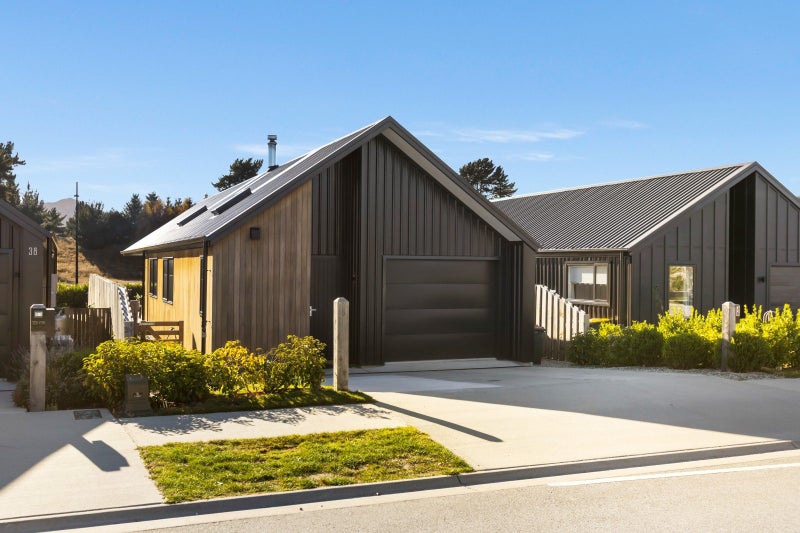 36 Malvern Road, Wanaka - Carousel 1