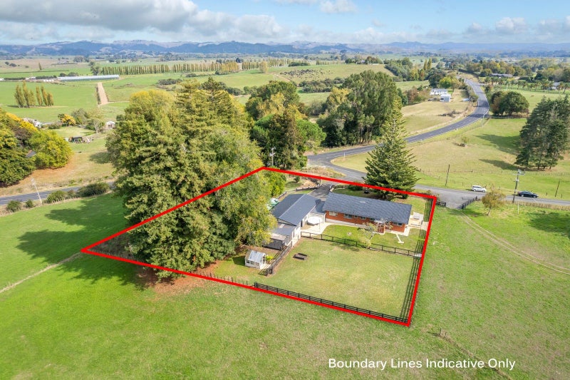 4 Berkers Road, Ngahinapouri, Hamilton - Carousel 1