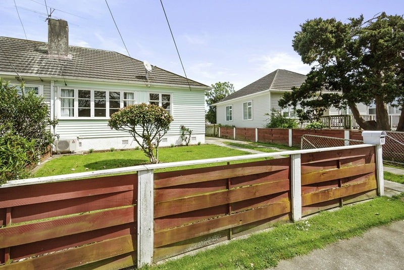 12 Pilcher Crescent, Naenae, Lower Hutt - Carousel 2