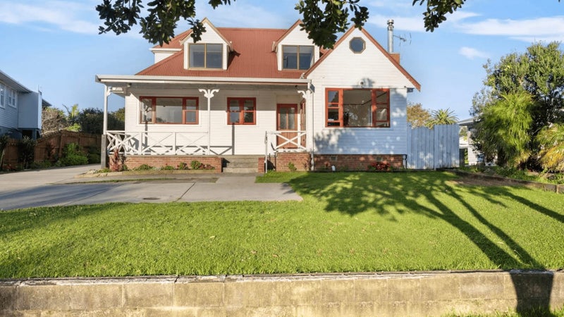 542 Weymouth Road, Weymouth, Auckland - Carousel 1