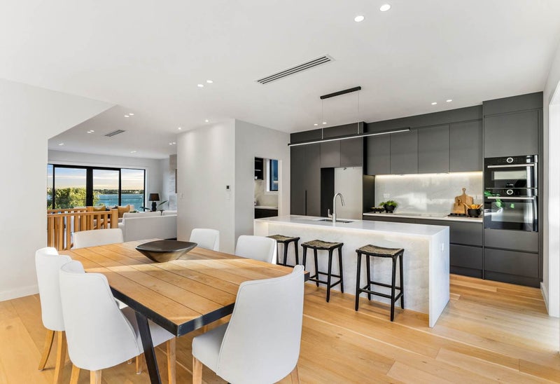 329B West Tamaki Road, Wai o Taiki Bay, Auckland - Carousel 2