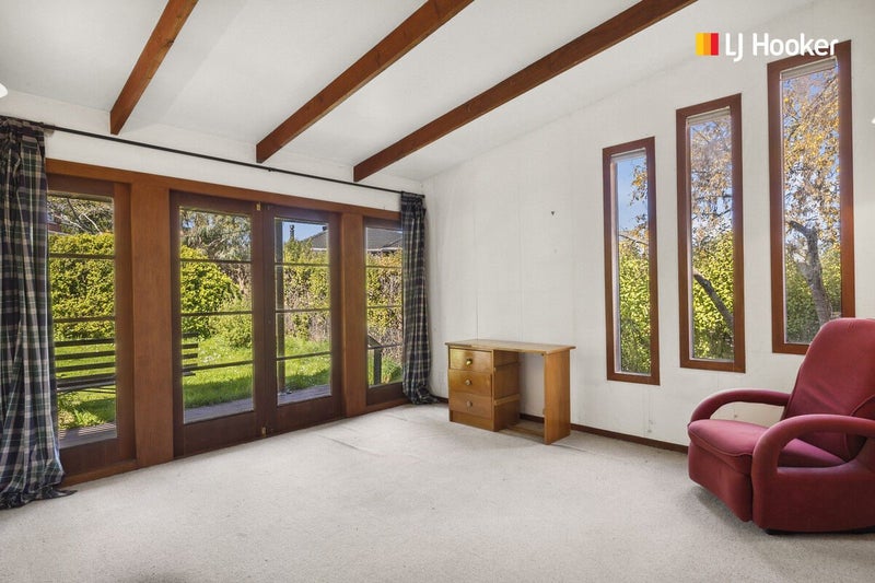 8 Pitcairn Street, Belleknowes, Dunedin - Carousel 2