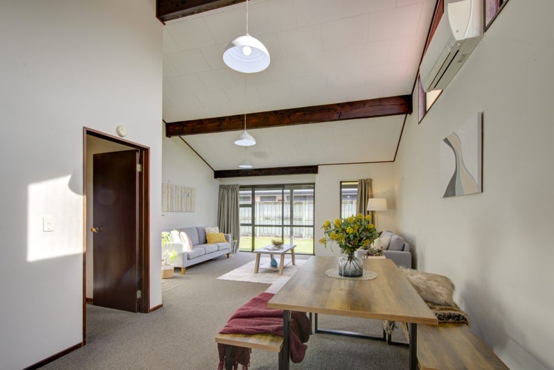 47 Park Terrace, Waikuku Beach, Waikuku Beach - Carousel 2