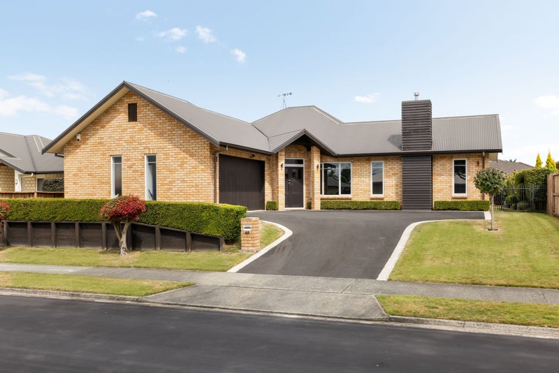 49 Alconbury Drive, Rototuna North, Hamilton - Carousel 1
