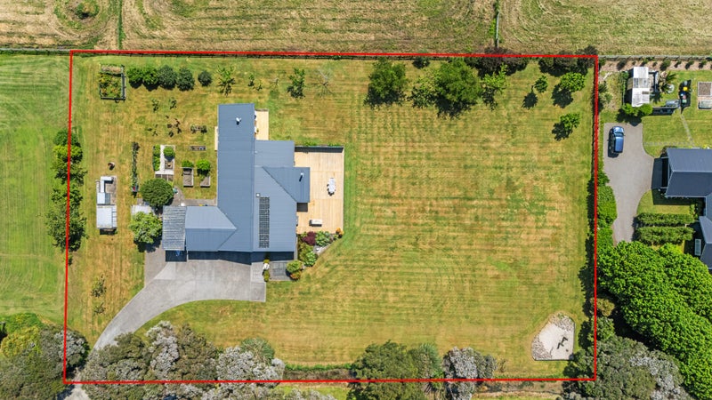 29 Royal Ascot Drive, Papamoa Beach, Papamoa - Carousel 50