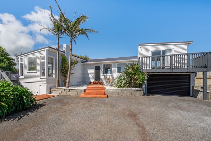 14 Kowhai Grove, Raumati Beach, Paraparaumu - Carousel 1