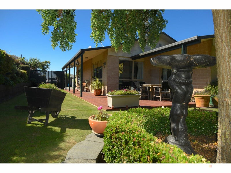 17A Livingstone Street, West End, Timaru - Carousel 2