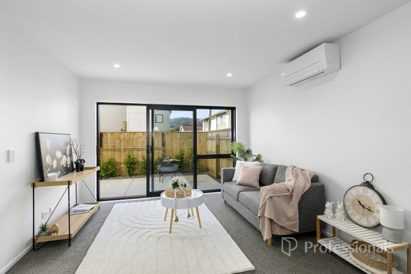 1/104 Martin Street, Wallaceville, Upper Hutt - Carousel 2