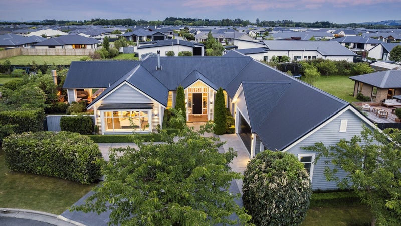 8 Kelly Close, Lincoln, Lincoln - Carousel 1