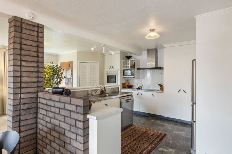 1276 Egmont Road, New Plymouth - Carousel 2