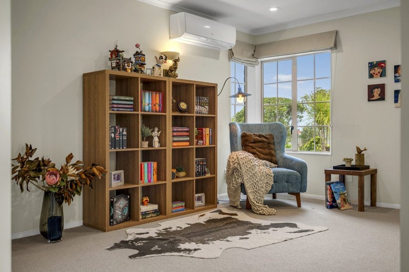 12 San Jose Rise, Shamrock Park, Auckland - Carousel 2