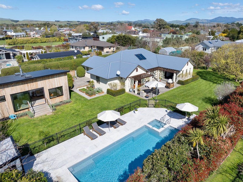 36 Grey Street, Martinborough, Martinborough - Carousel 1