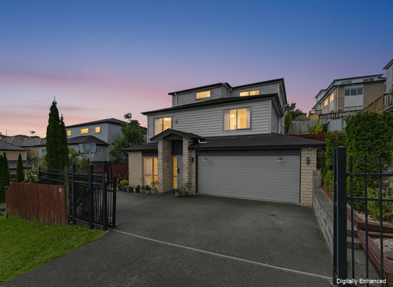 21 San Prospero Crescent, Henderson, Waitakere City, Auckland - Carousel 2