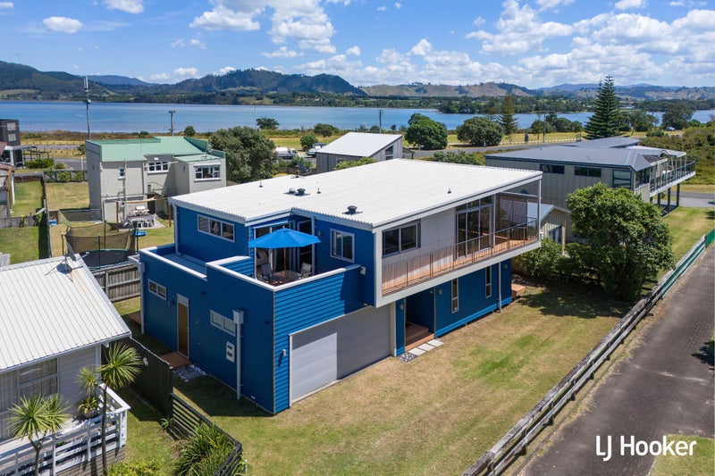 23A Wakanoi Place, Bowentown, Waihi Beach - Carousel 2