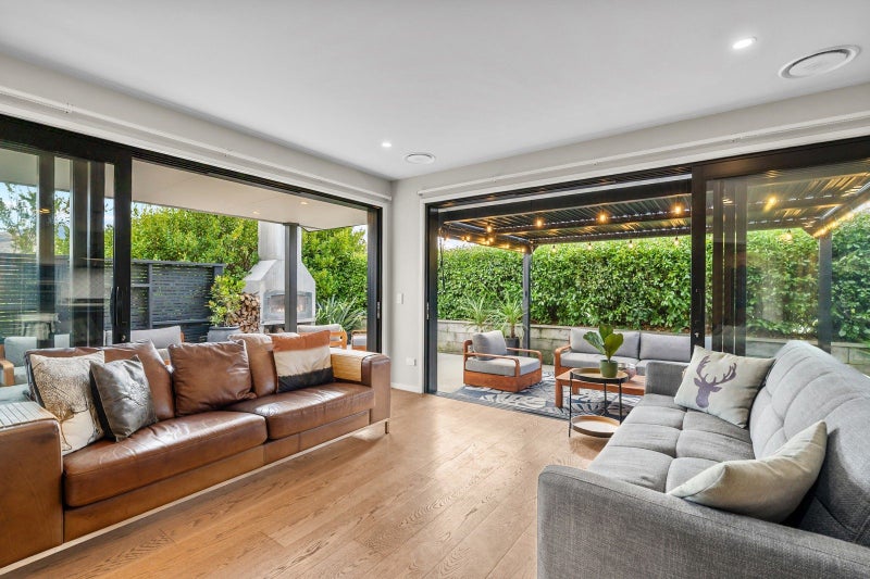 1 Myles Way, Lower Shotover, Queenstown - Carousel 2