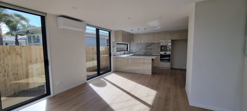 251 Rangatira Road, Beach Haven, Auckland - Carousel 2